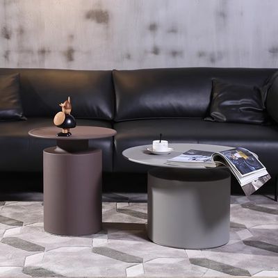 satın al Beş yıldızlı otel Modern Karbon Çelik Sanat Yuvarlak Köşe Masası Misafir odası Yatak masası online manufacture