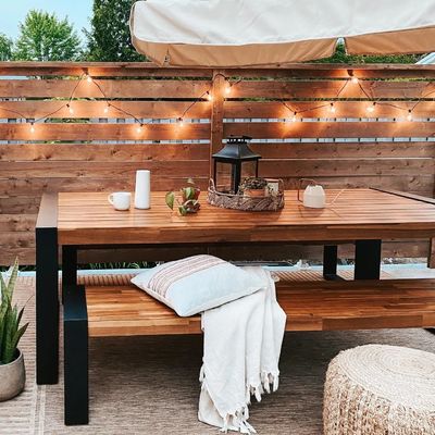 5 Yıldızlı Otel Ahşap Açık Yemek Masası Bench Set Çağdaş